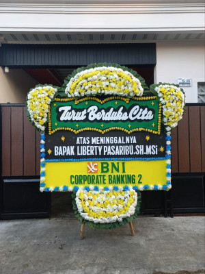 Papan Bunga Duka di Pindrikan Lor